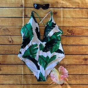 Cupshe Banana Leaf Swimsuit